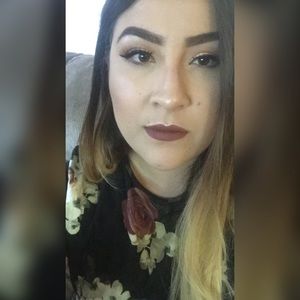 Meet your Posher, Sheila